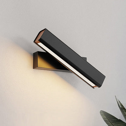 Modern LED Wall Lamp of Wood and Metal