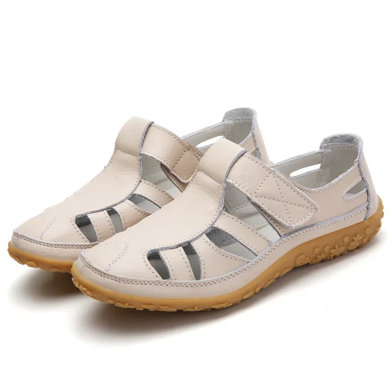 Anti-slip sandals for women with sturdy footbed