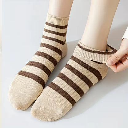 Ensemble de cinq paires de chaussettes