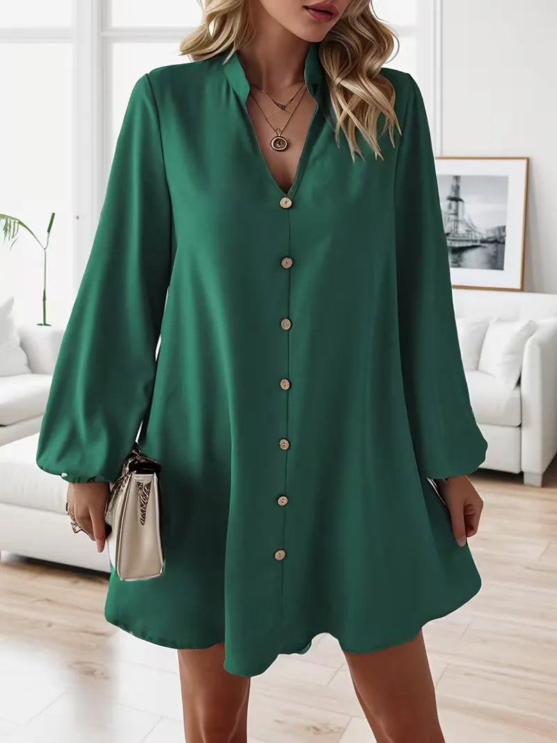 Robe chemise avec col en V et manches longues