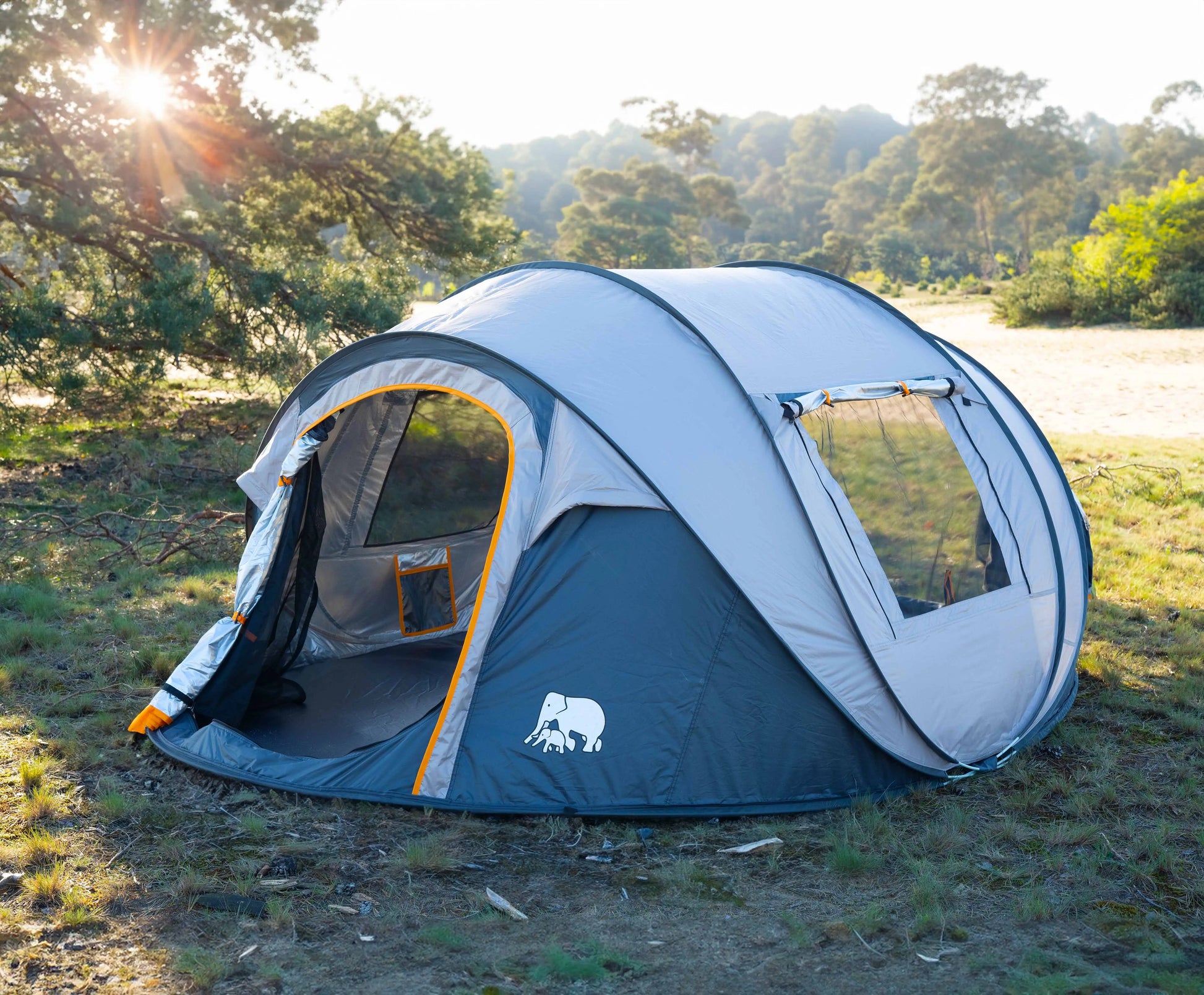 4-Person Tent - Set Up in a Flash