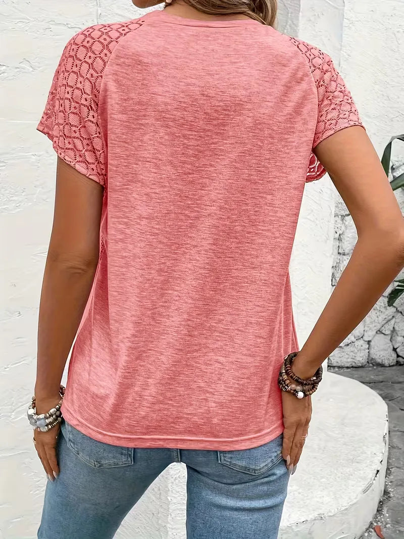 T-shirt à manches courtes avec détails en dentelle