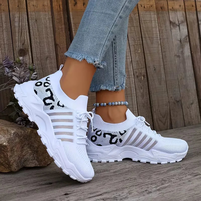 Low sneaker with leopard print