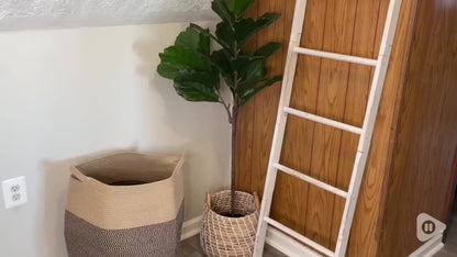 Large Woven Wicker Laundry Basket – Practical and Elegant for Any Laundry Room