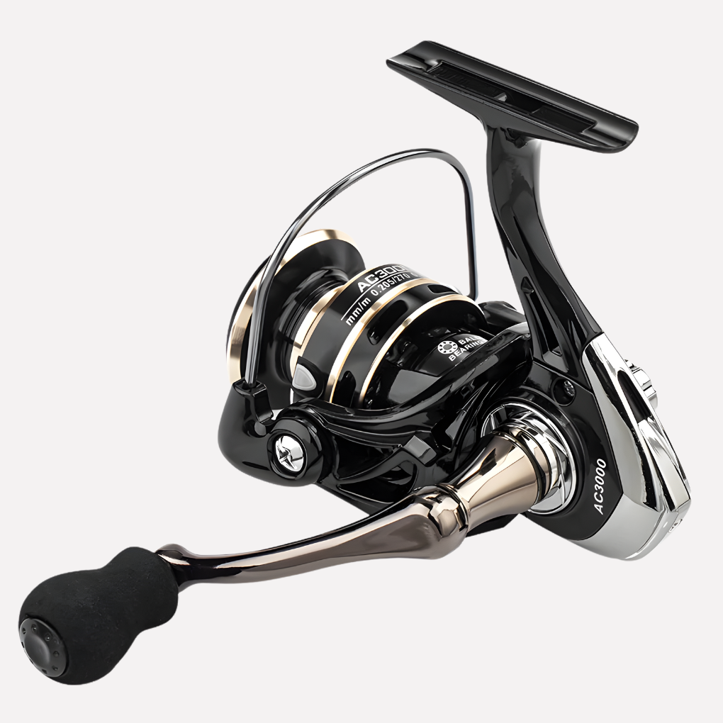 Spinning Reel for Saltwater and Freshwater Use