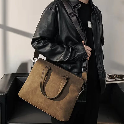 Sac à bandoulière en cuir synthétique