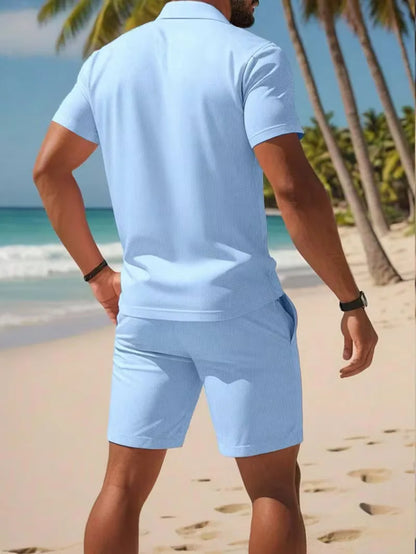 Ensemble d'été avec polo et short