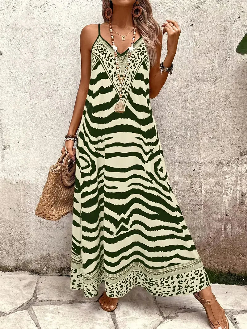Maxi dress with leopard print