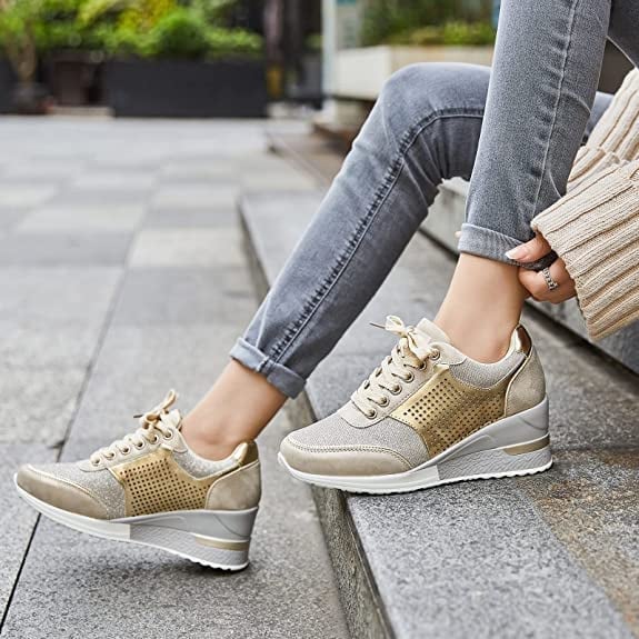 Sneakers da donna con zeppa rialzata e plateau - Esmer