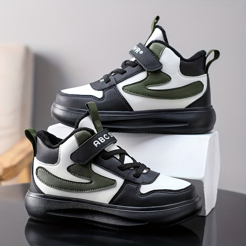 Modern, comfortable low sneakers with fleece lining for boys - Jack