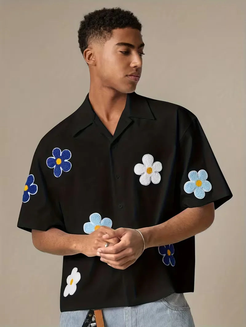 Chemise à manches courtes avec fleurs