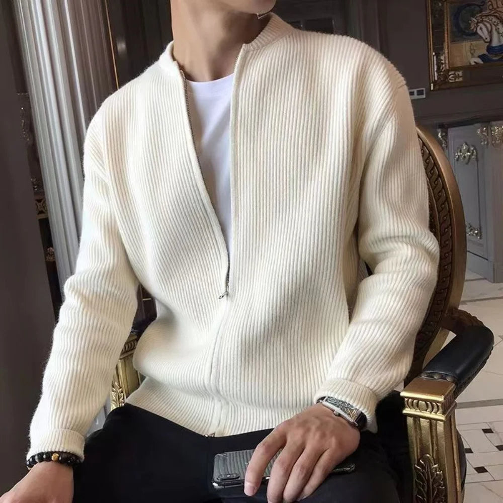 Warm Knitted Men's Gilet with Zip