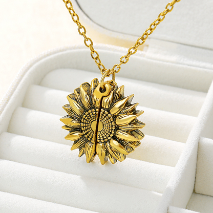 Sunflower Necklace - Elegant and Stylish