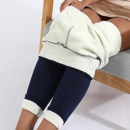 Premium Fleece Leggings – Warmth and Style for Cold Days