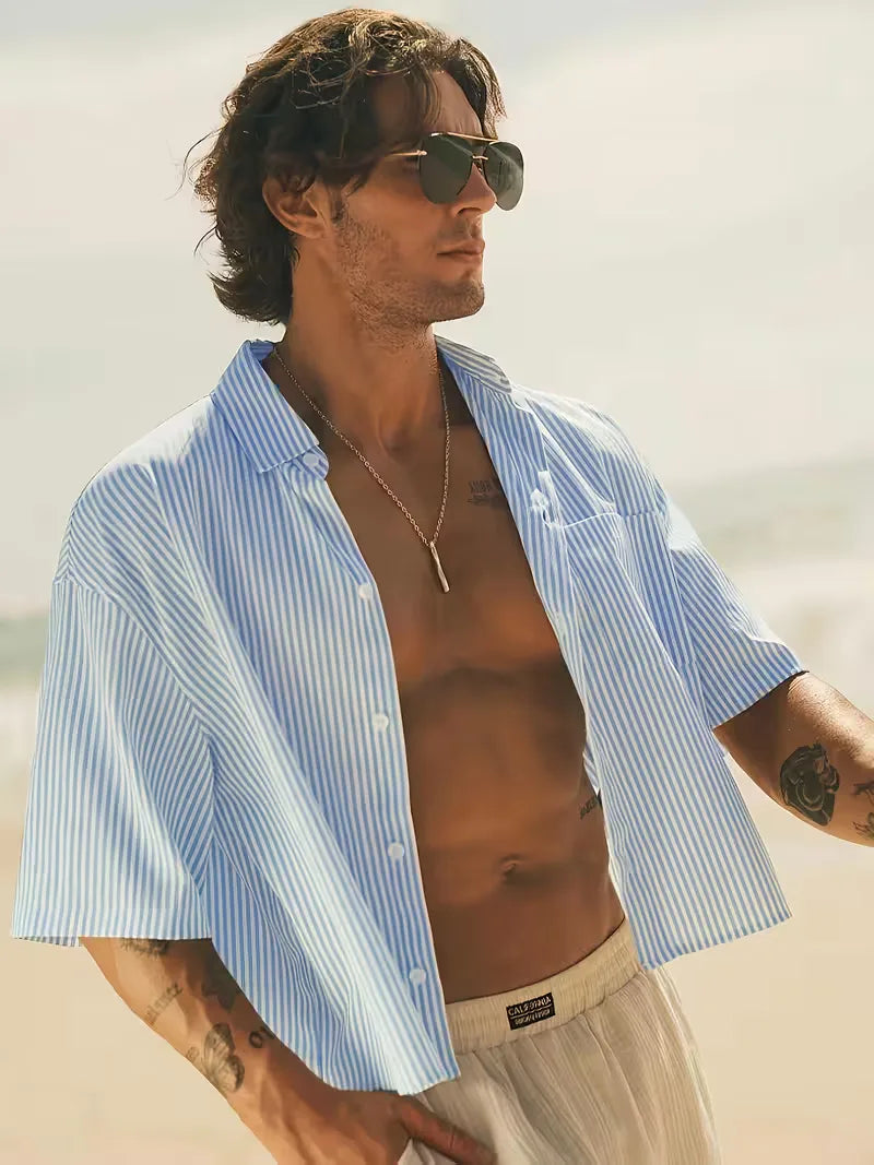 Chemise à manches courtes avec col en V