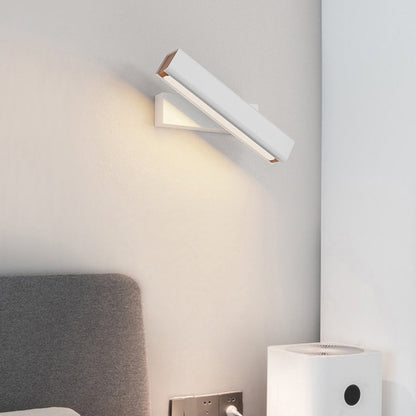 Modern LED Wall Lamp of Wood and Metal
