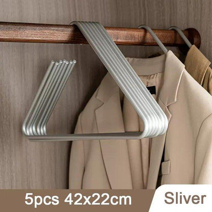 Premium Hangers for a Neat Wardrobe