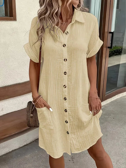 Robe chemise avec col en V et manches courtes