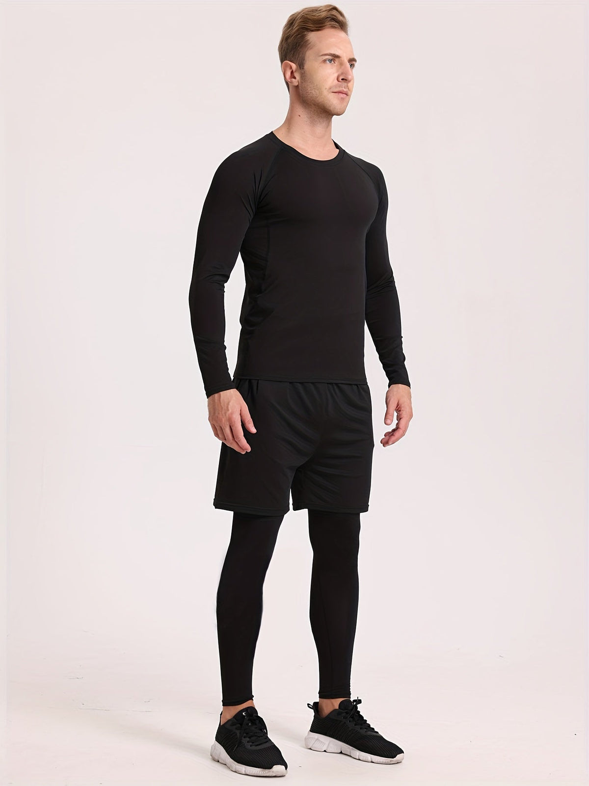 ThermoBase Men's Thermal Set – Warm and Fitted