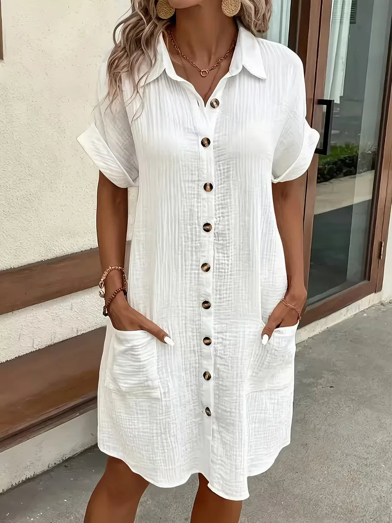 Robe chemise avec col en V et manches courtes