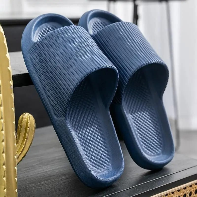 Plateau-Pantoffeln, modische Damensandalen