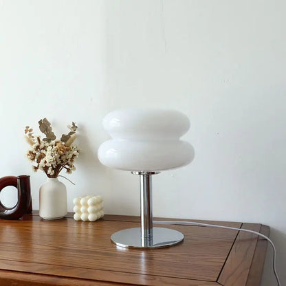 Lampada da tavolo dal design iconico in stile Bauhaus – Suggestiva, intramontabile ed elegante