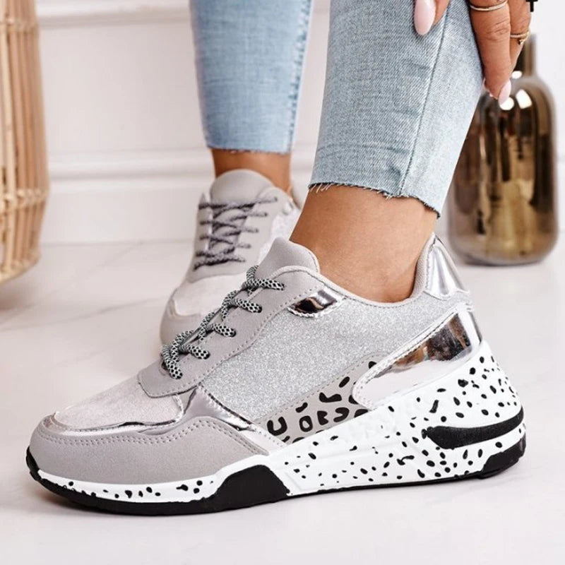 Riley – Trendy Ladies' Sneakers with Breathable Mesh and T-Strap Closure