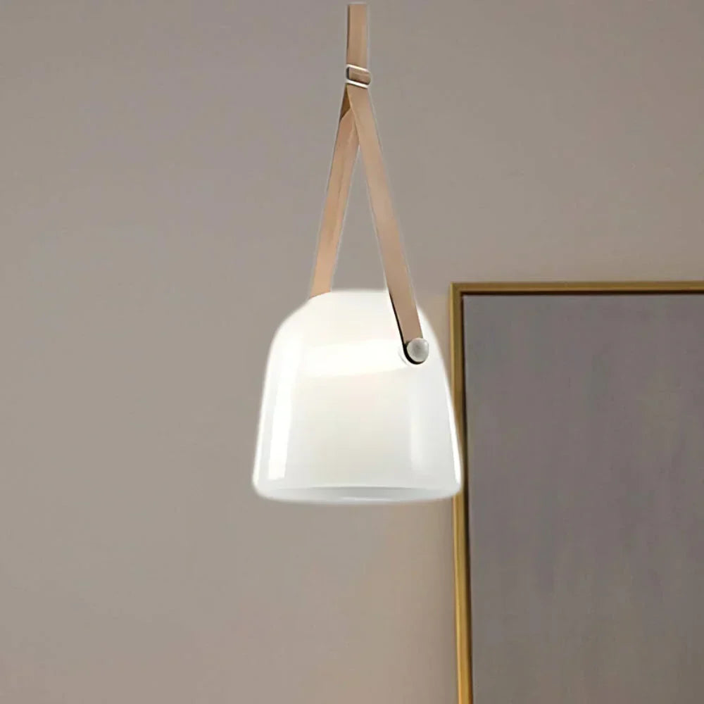 Elegante Pendelleuchte Radiance aus Glas und Metall