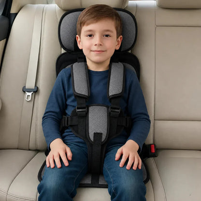 Seggiolino Auto Compatto e Leggero per Bambini