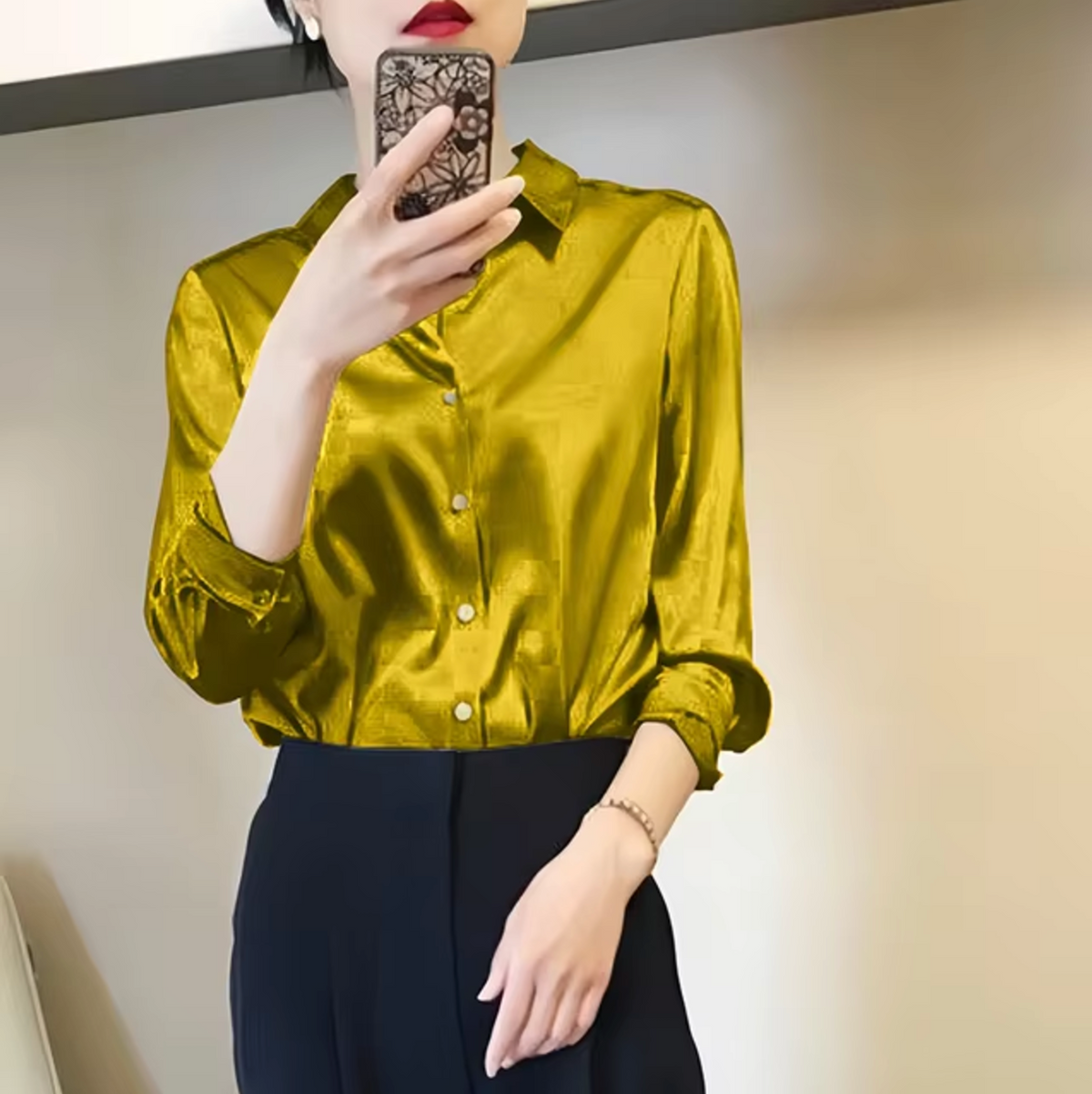 Women's Chic Long Sleeve Blouse for an Elegant Fit