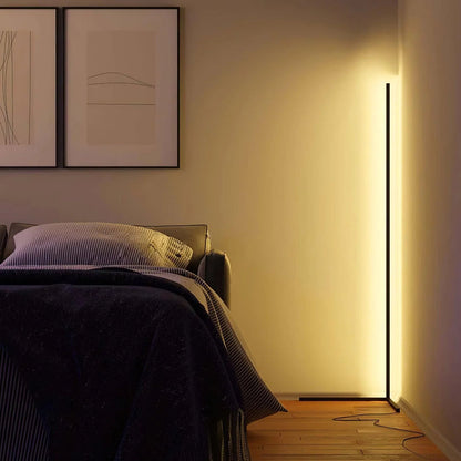 Minimalistinen LED-lattiavalaisin himmennettävällä valolla ja modernilla linjakkaalla muotoilulla
