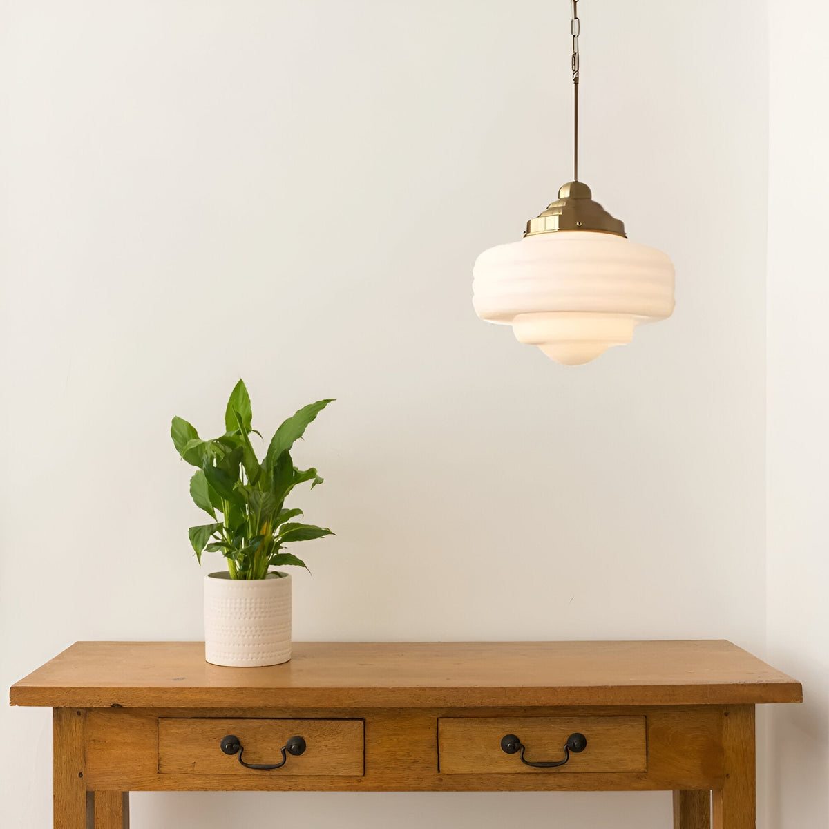 Lampă suspendată minimalistă cu înălțime reglabilă