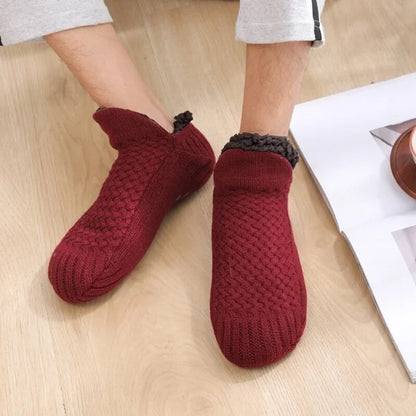 2 pairs of women's yoga socks
