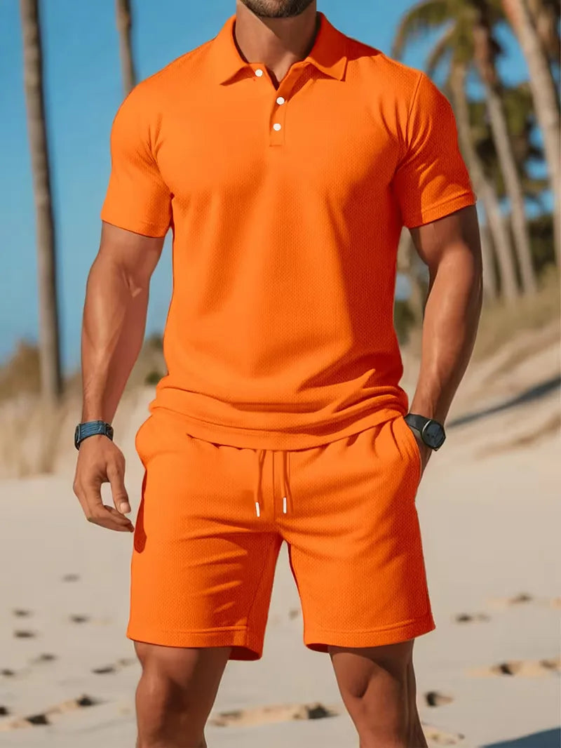 Ensemble d'été avec polo et short