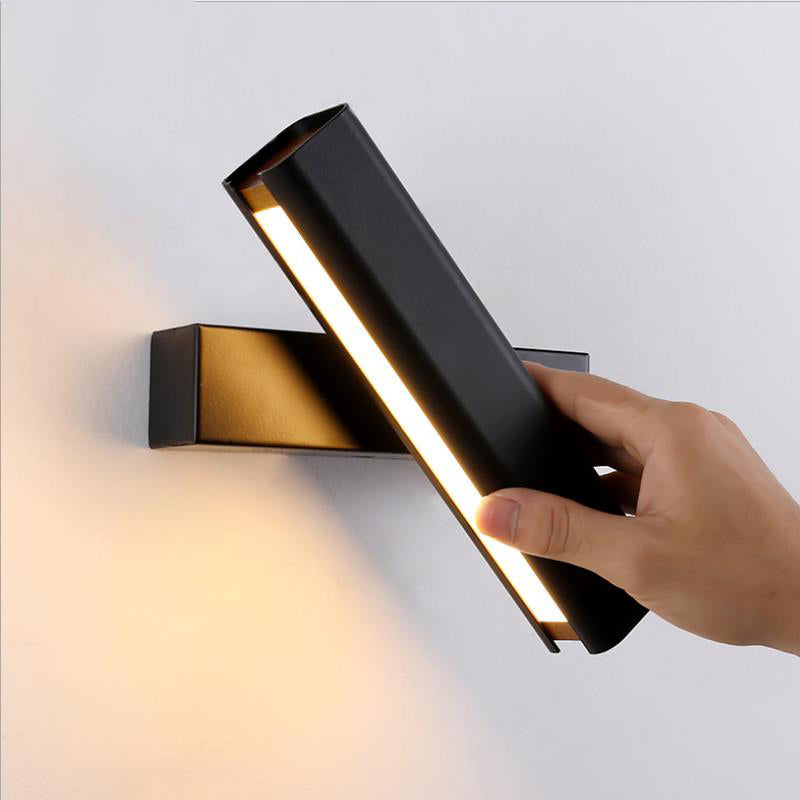 Modern LED Wall Lamp of Wood and Metal