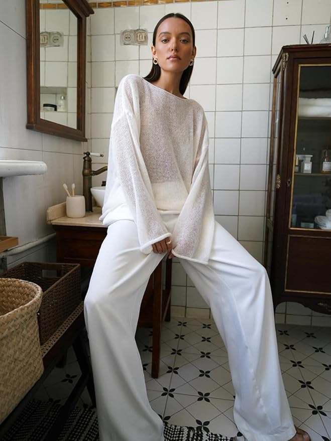 Ladies' Airy Fine Knit Jumper with Wide Sleeves