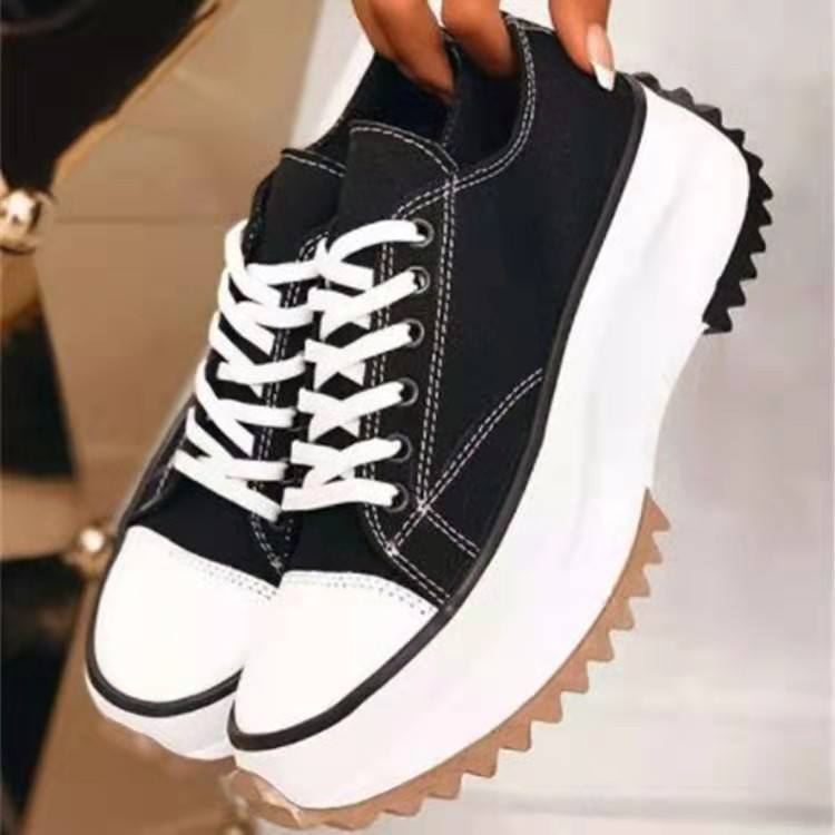 Trendy Platform Women's Sneakers with Laces and Chunky Sole