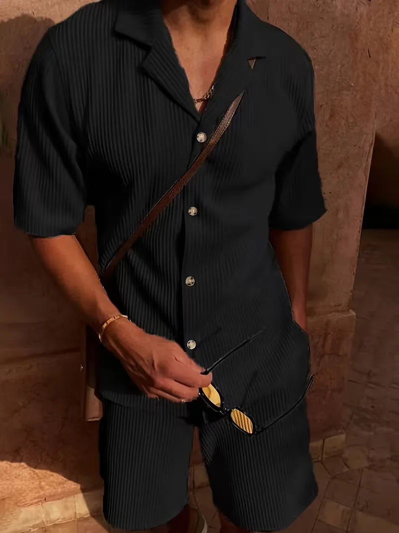 Ensemble de vêtements d'été avec col en V
