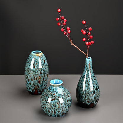 Set di tre mini vasi in ceramica con finitura smaltata blu