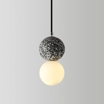 Valentina moderne kuleformet LED-pendellampe