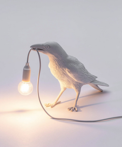 Stolní lampa Vrána - jedinečné a umělecké osvětlení