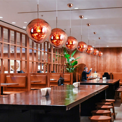 Elegante lampada a sospensione Luna in resina - design moderno