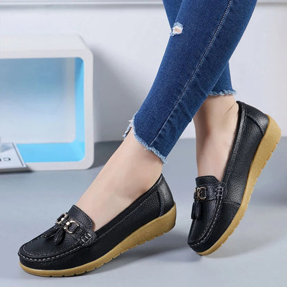 Leather Ballerina Flats with Cut-Out Design and Ultimate Comfort