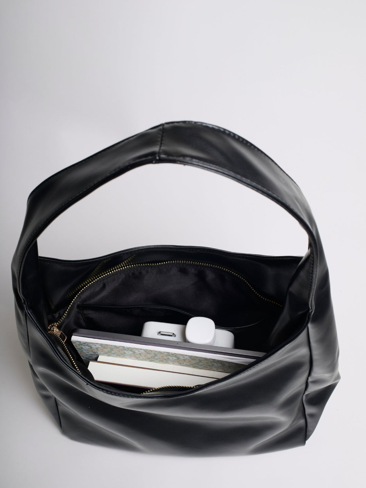 Minimalist Vegan Empty Hobo Shoulder Bag