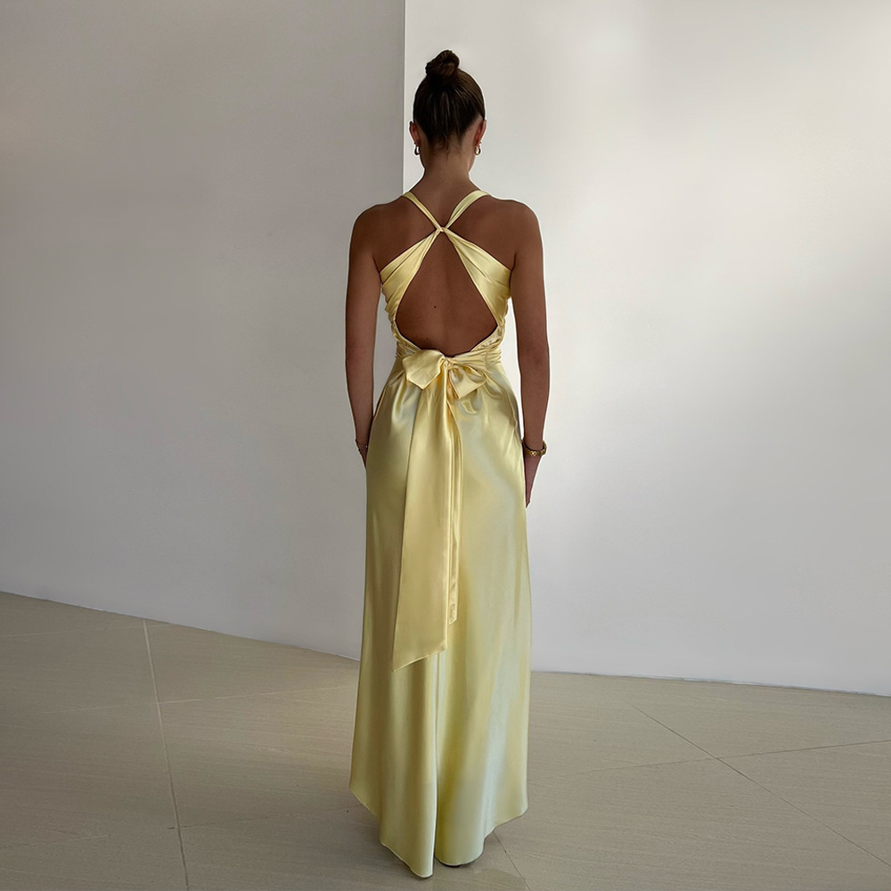 Celine - Sleeveless Evening Dress with V-Neck