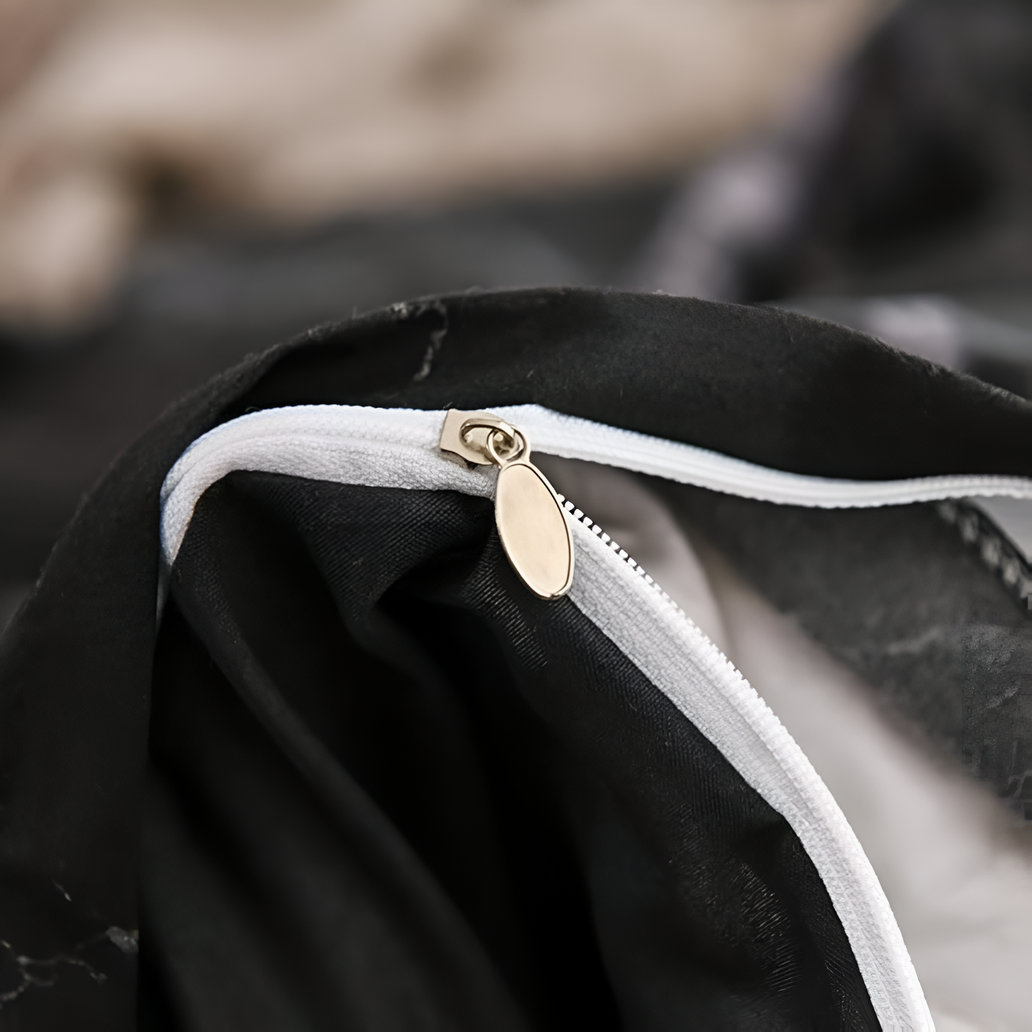 SV - Luxury Black Duvet Cover Set