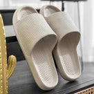 Plateau-Pantoffeln, modische Damensandalen