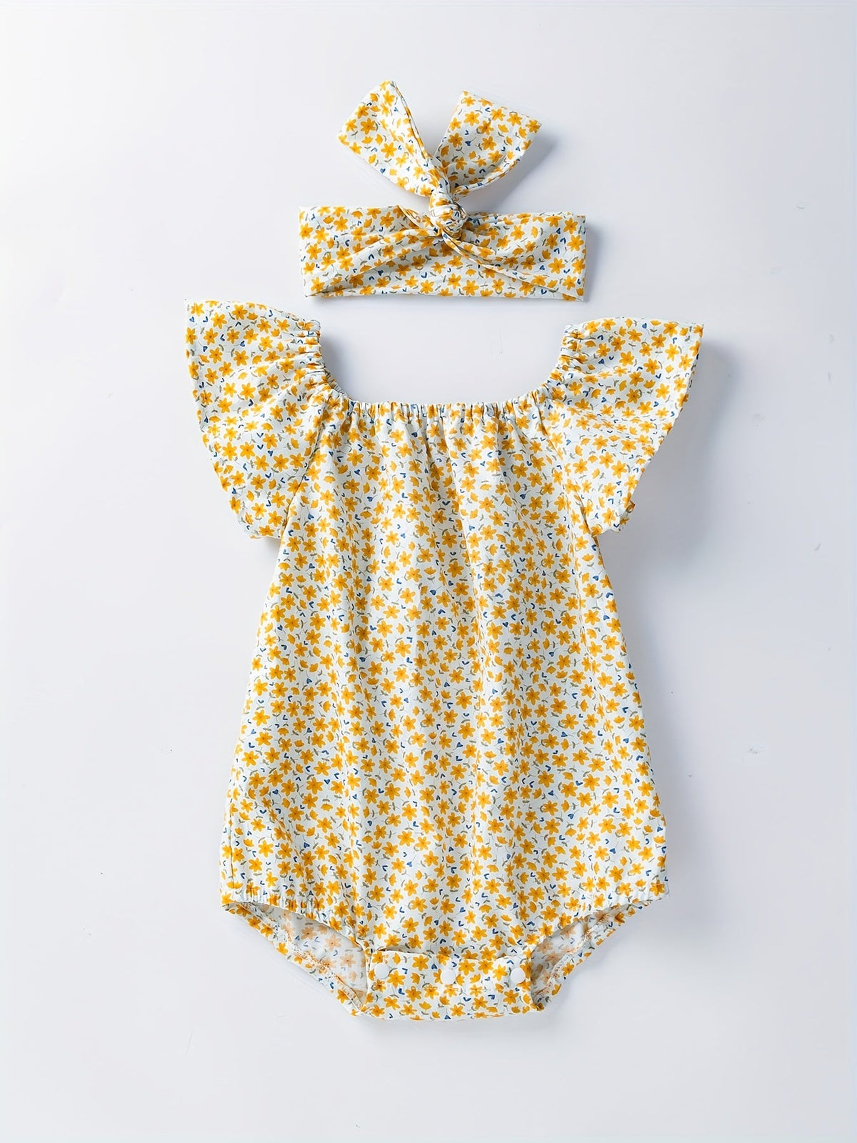 Baby romper with floral pattern – Soft cotton and comfortable