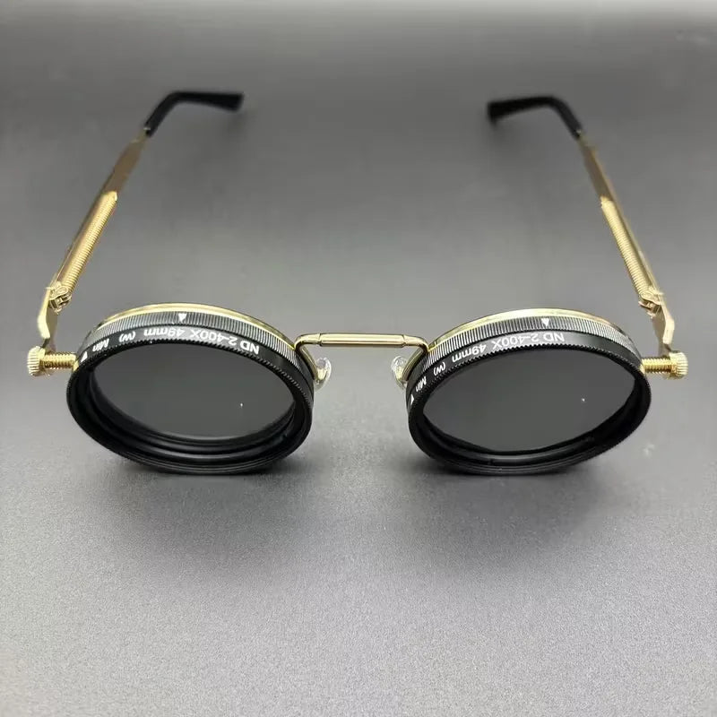 Lunettes de soleil rondes au design steampunk