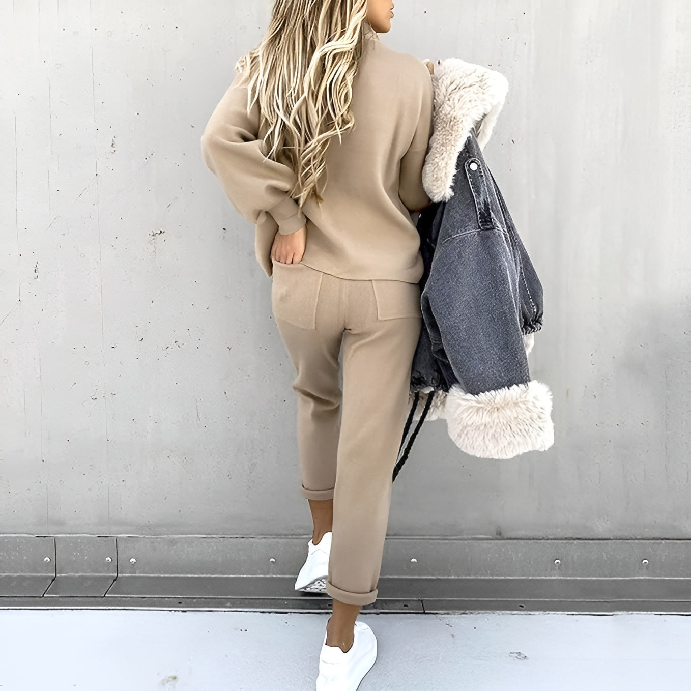 Ladies' Clothing Set for Spring - Larrie